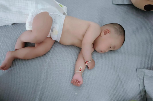 灌南孕妇肚脐周围发青